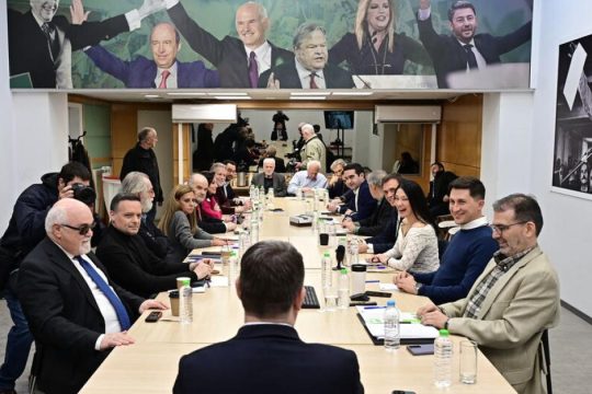Προς συμβιβασμό για το «όχι» με τη Ν.Δ.